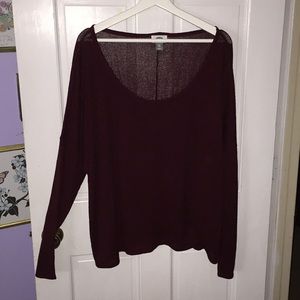Old navy maroon sweater
